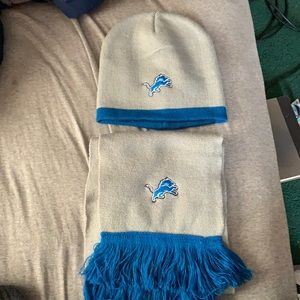 Detroit Lions Hat And Scarf Set